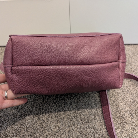 Portland Leather Kyoto Mini Crossbody Tote - Picture 6 of 8